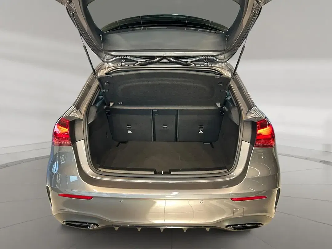 Mercedes-Benz A 200 AMG MBUX Night - Thumbnail 12