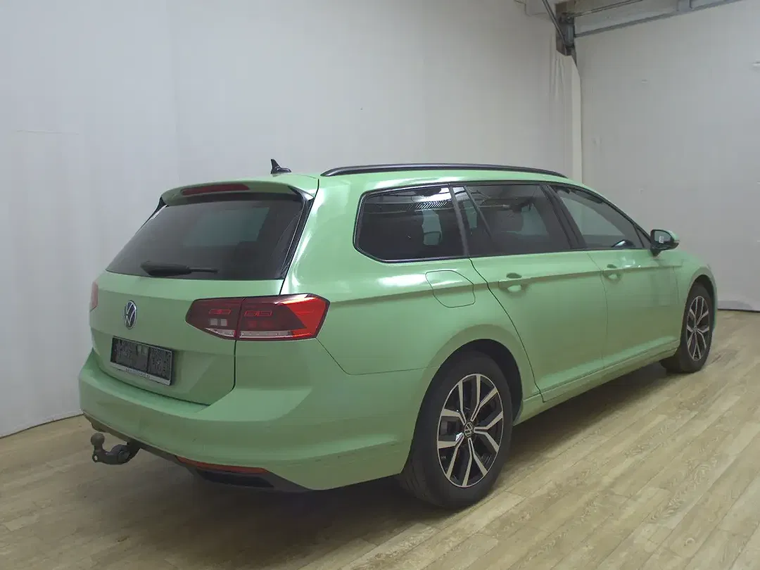 Volkswagen Passat 2.0 TDI 4Motion Business - Thumbnail 3