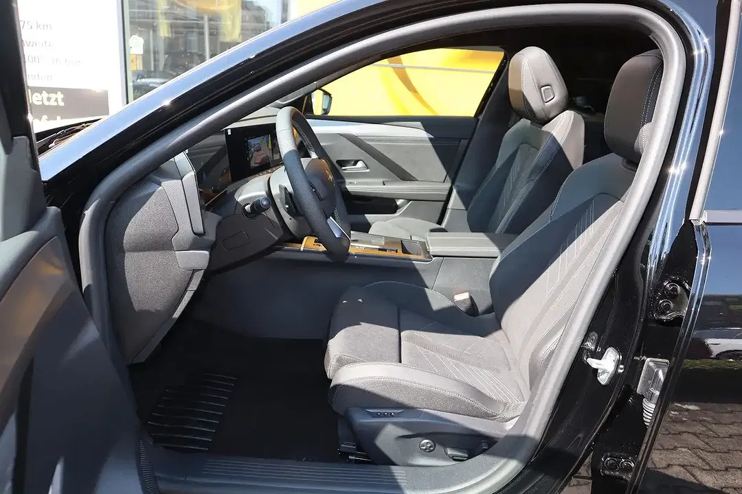 Opel Astra PHEV 1.6 Ultimate - foto 2