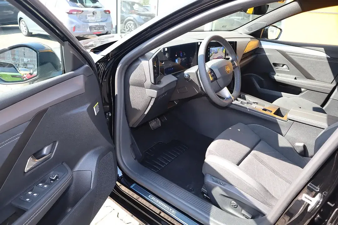 Opel Astra PHEV 1.6 Ultimate - Thumbnail 3