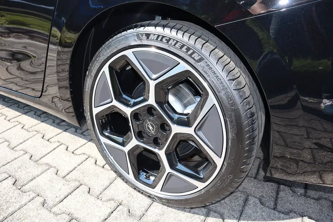 Opel Astra PHEV 1.6 Ultimate - Thumbnail 8