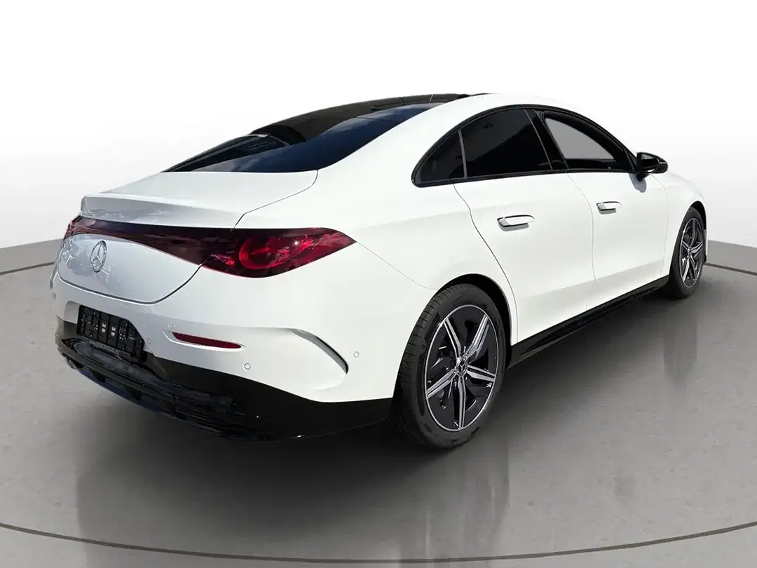 Mercedes-Benz CLA 180 AMG Line Night - Thumbnail 4