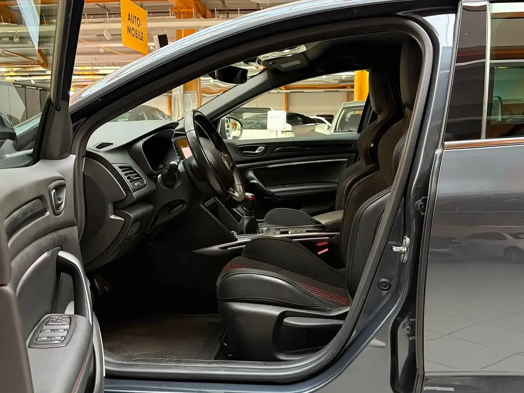 Renault Megane - Thumbnail 10