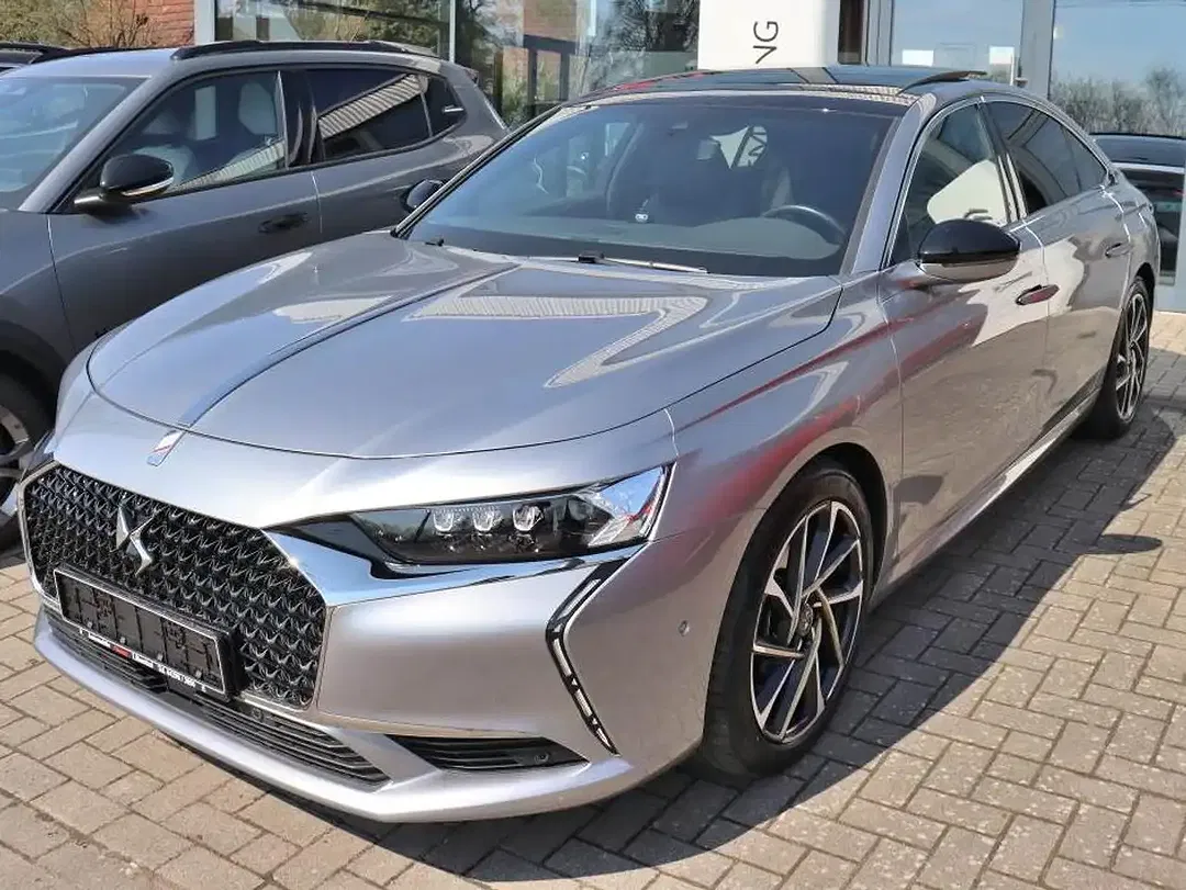 DS Automobiles DS 9 - foto 1