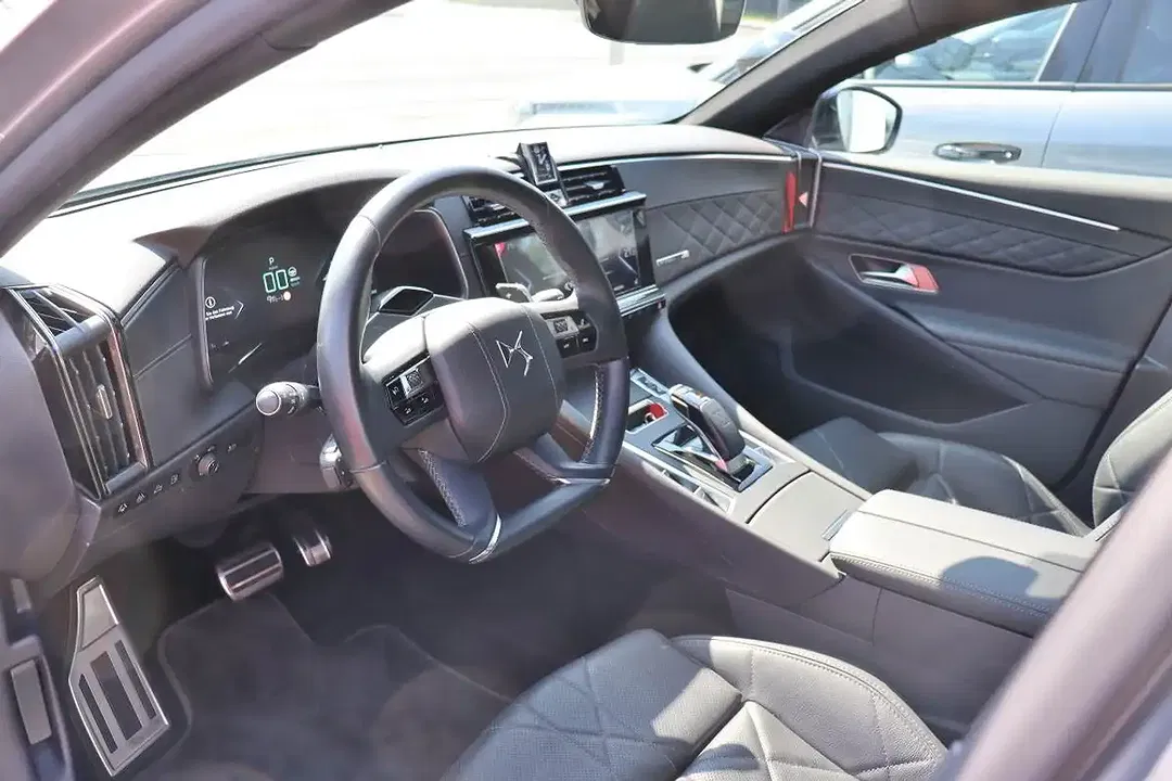 DS Automobiles DS 9 - Thumbnail 8