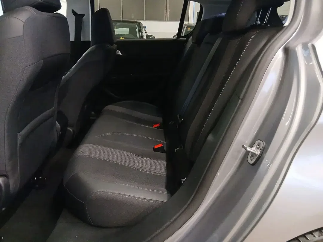 Peugeot 308 PureTech Allure - Thumbnail 9