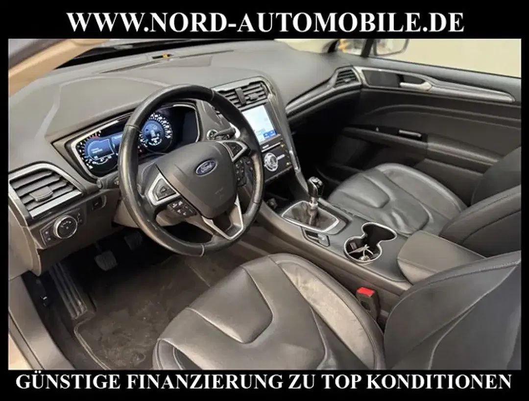 Ford Mondeo 2.0 EcoBoost Titanium - foto 12