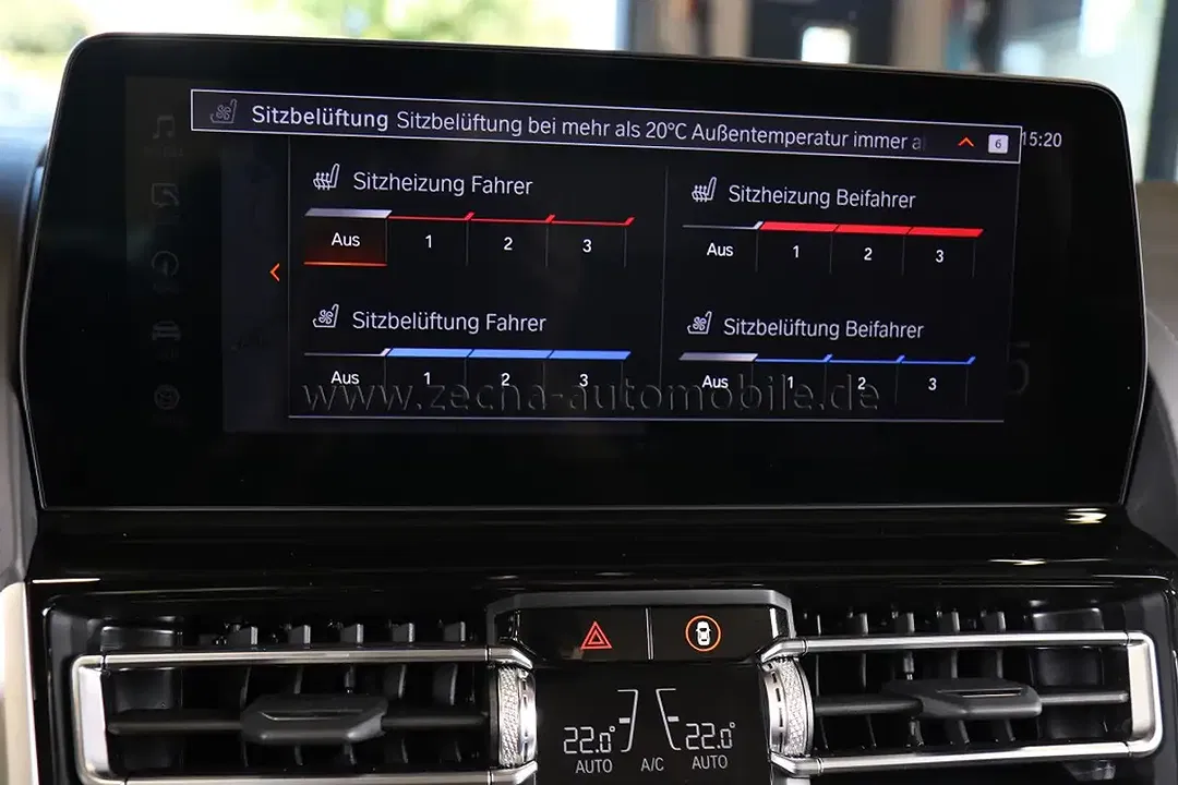 BMW 840 Convertible - Thumbnail 13