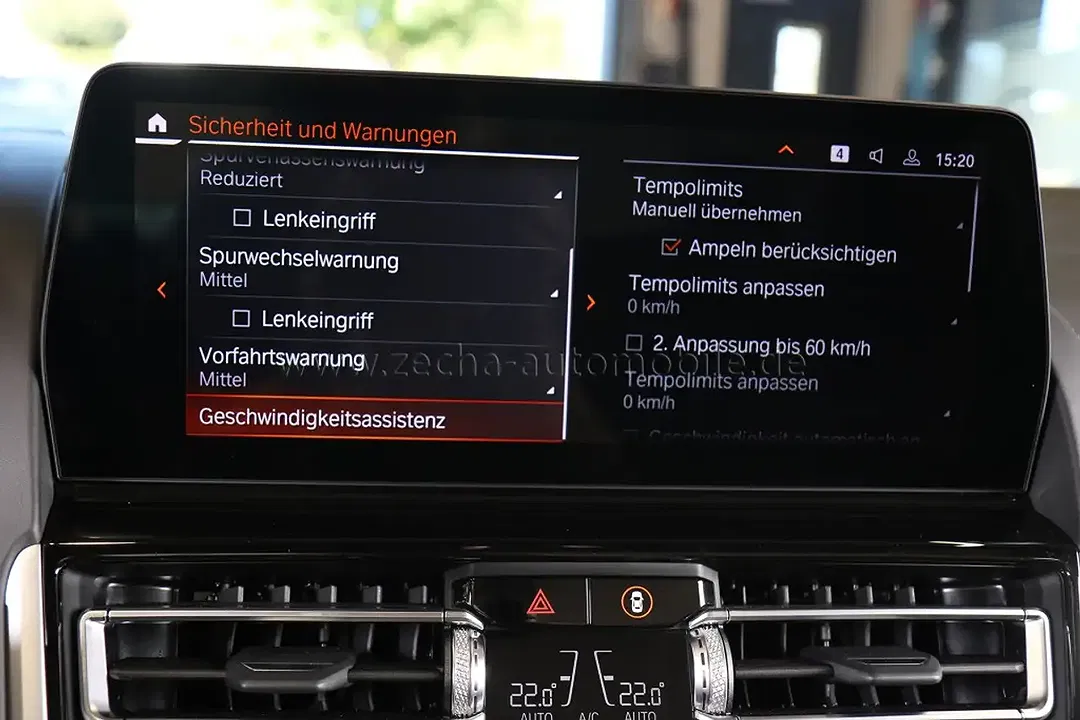 BMW 840 Convertible - Thumbnail 15