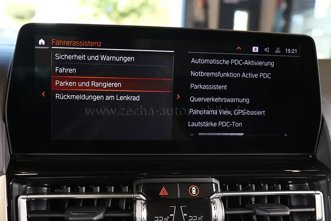 BMW 840 Convertible - Thumbnail 17