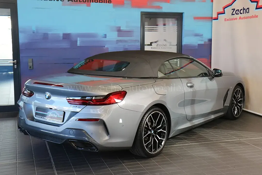 BMW 840 Convertible - Thumbnail 28