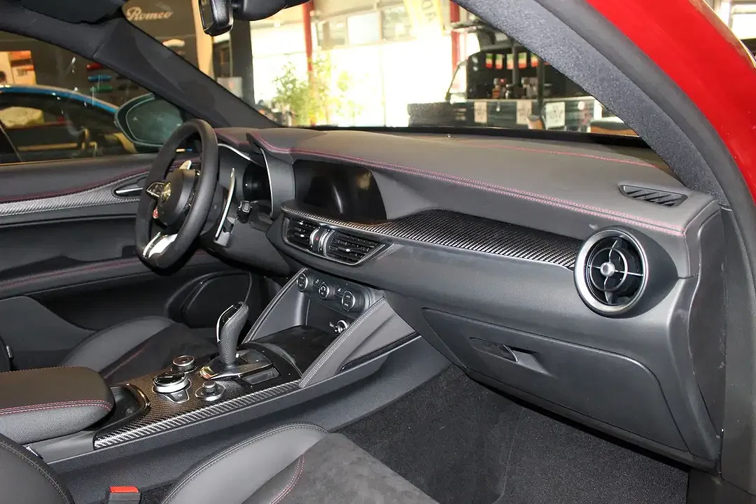 Alfa Romeo Stelvio 2.9 QV Collezione - Thumbnail 10