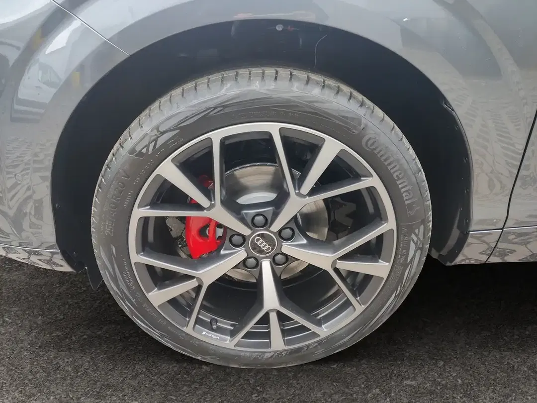 Audi Q3 TFSI S tronic - Thumbnail 10