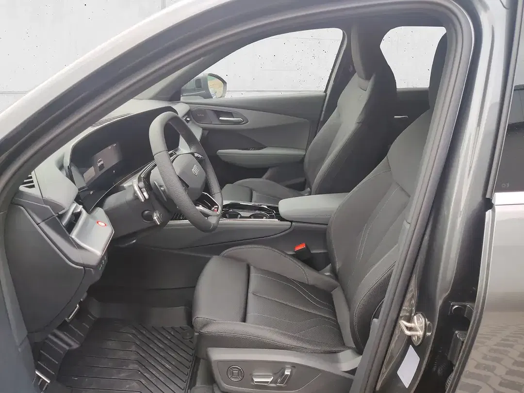 Audi Q3 TFSI S tronic - Thumbnail 11