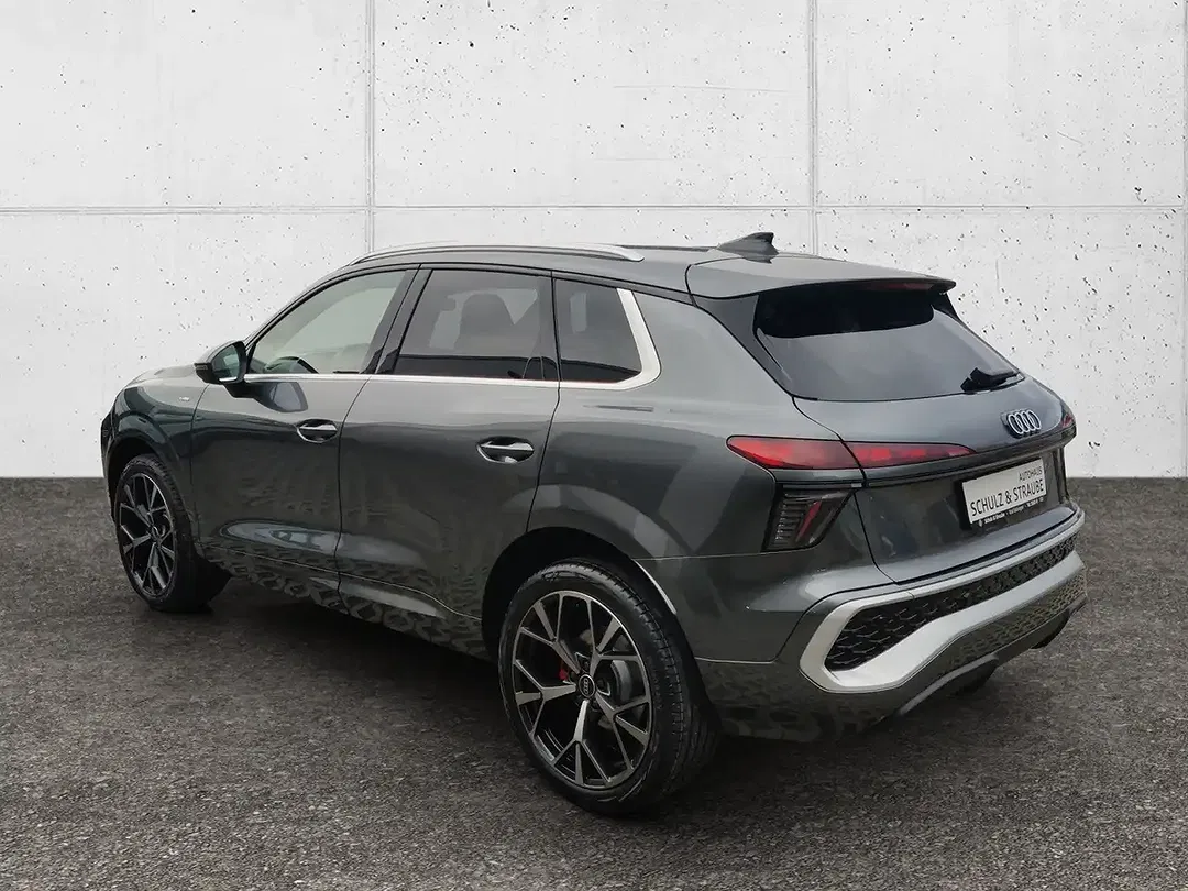 Audi Q3 TFSI S tronic - Thumbnail 4