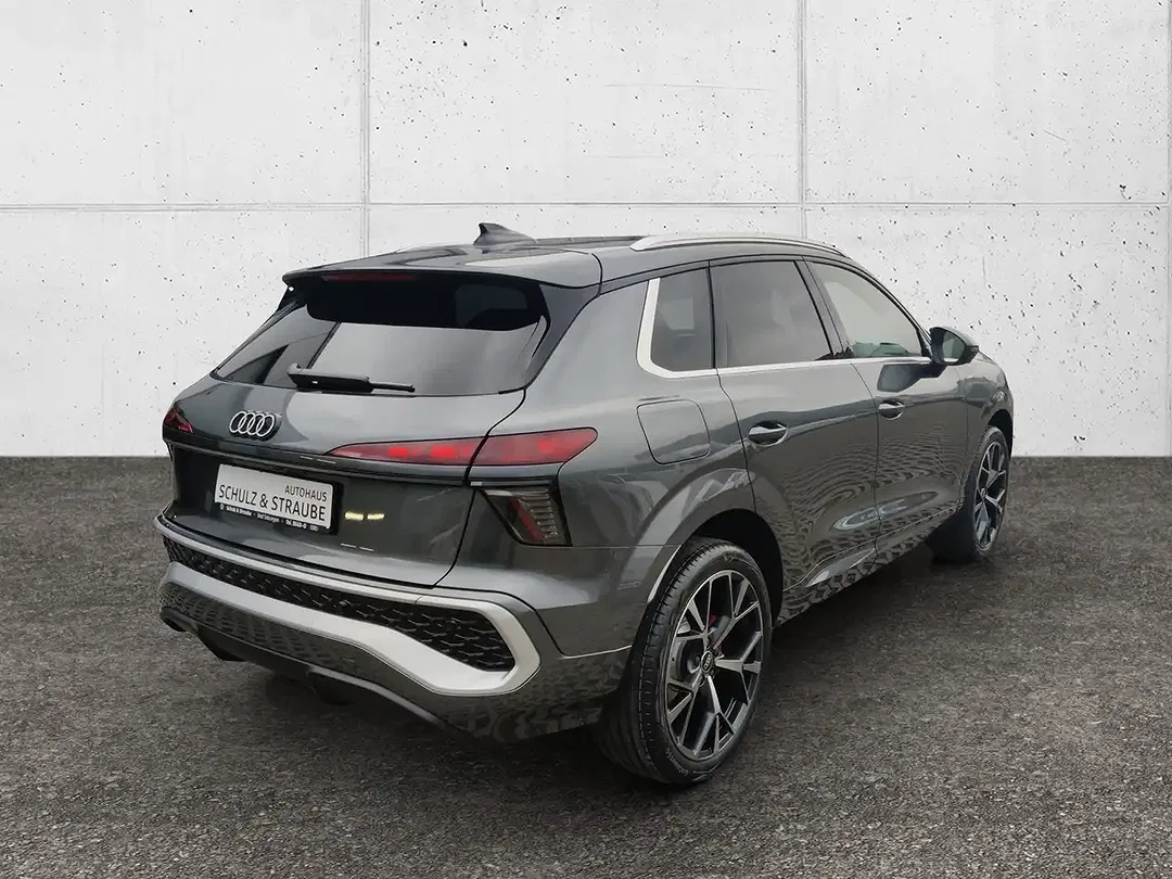 Audi Q3 TFSI S tronic - Thumbnail 6