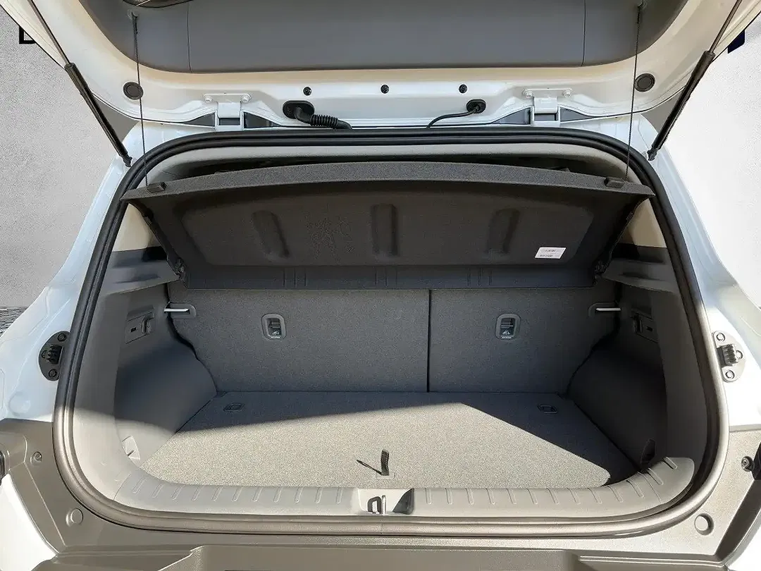 Kia EV2 Earth - Thumbnail 8