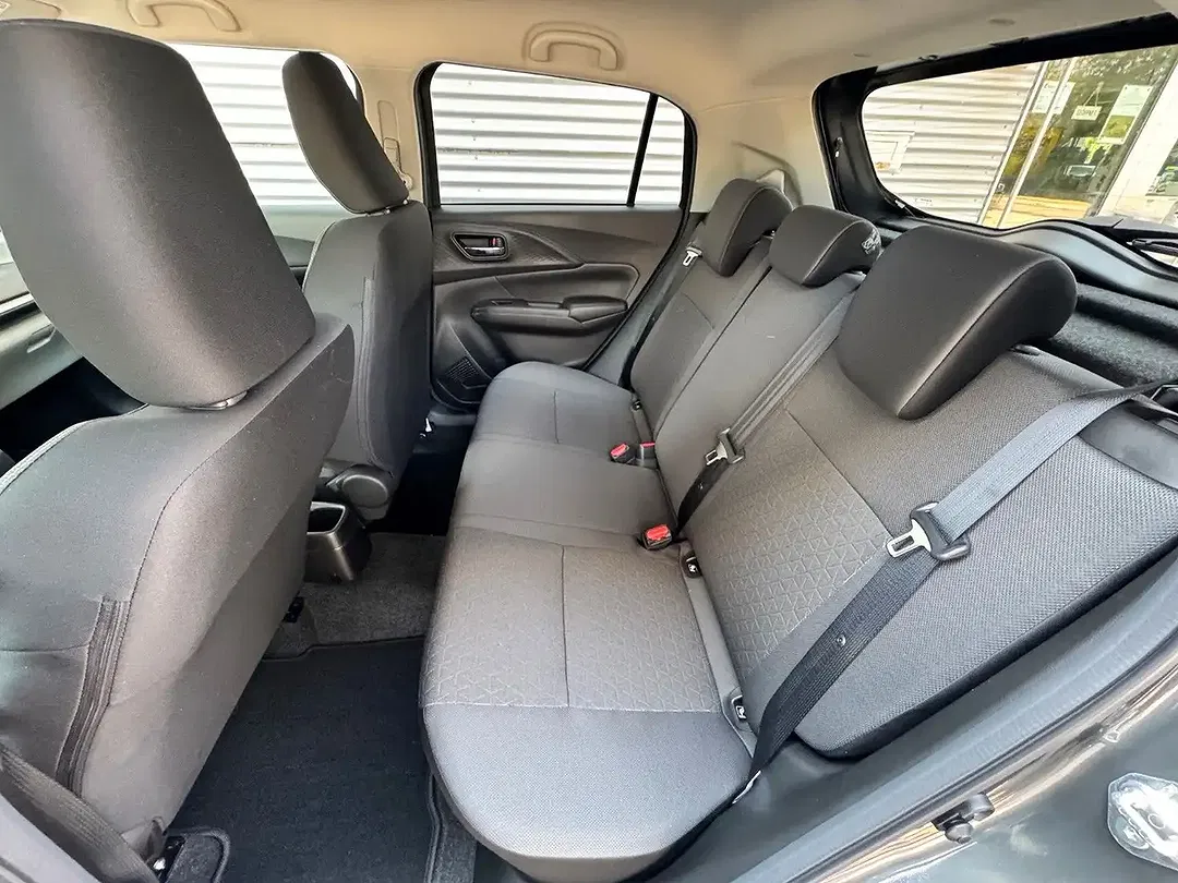 Suzuki Swift Hybrid 1.2 AllGrip Comfort+ - Thumbnail 12