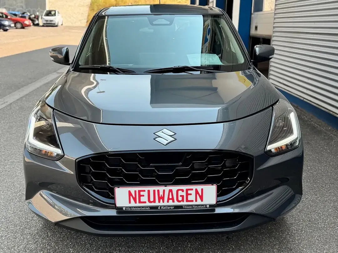 Suzuki Swift Hybrid 1.2 AllGrip Comfort+ - Thumbnail 8