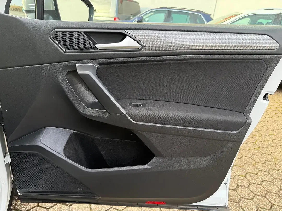 Volkswagen Tiguan Allspace Life - Thumbnail 14