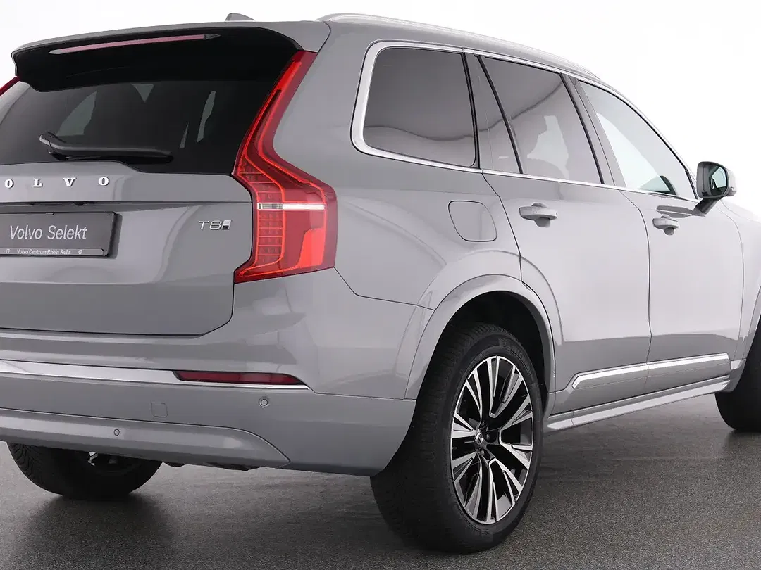 Volvo XC90 T8 Core - Thumbnail 10