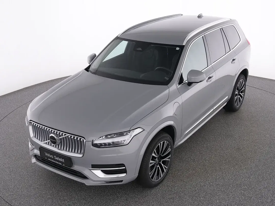 Volvo XC90 T8 Core - Thumbnail 18