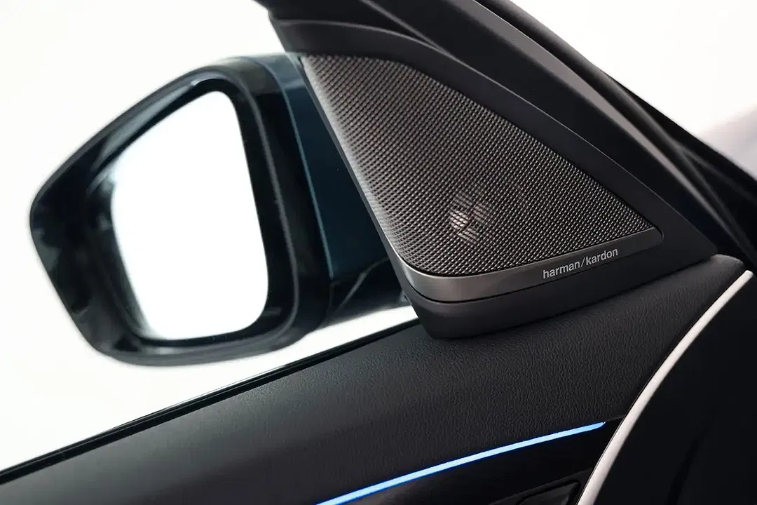 BMW 530 xDrive Touring M Sport Pro - Thumbnail 14