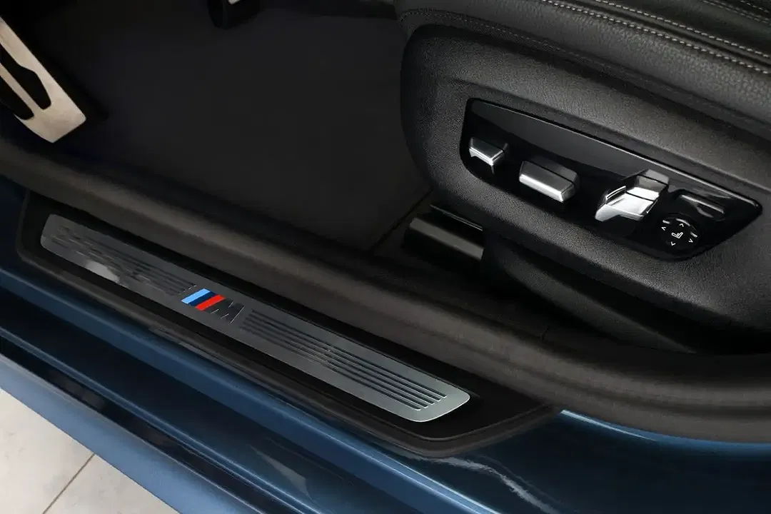 BMW 530 xDrive Touring M Sport Pro - Thumbnail 15