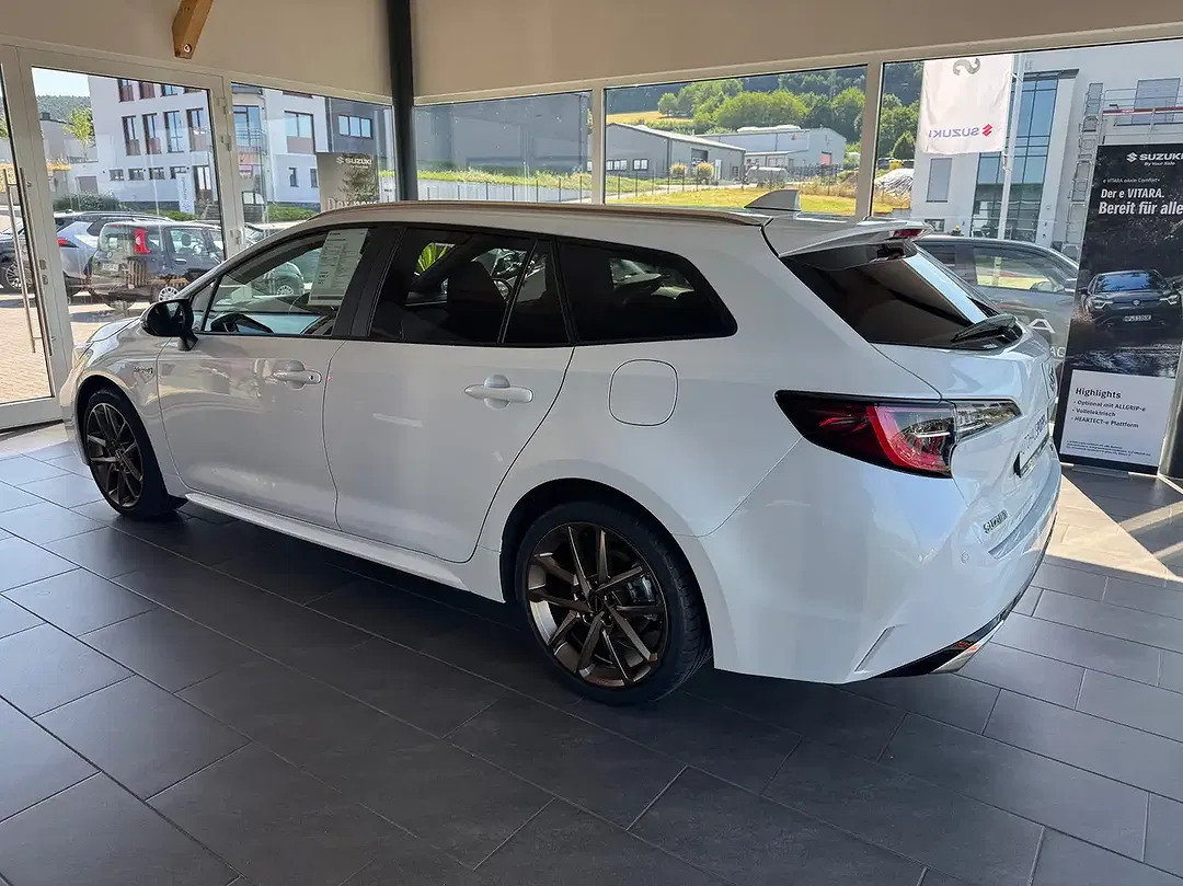 Suzuki Swace Hybrid 1.8 CVT Comfort+ - Thumbnail 5