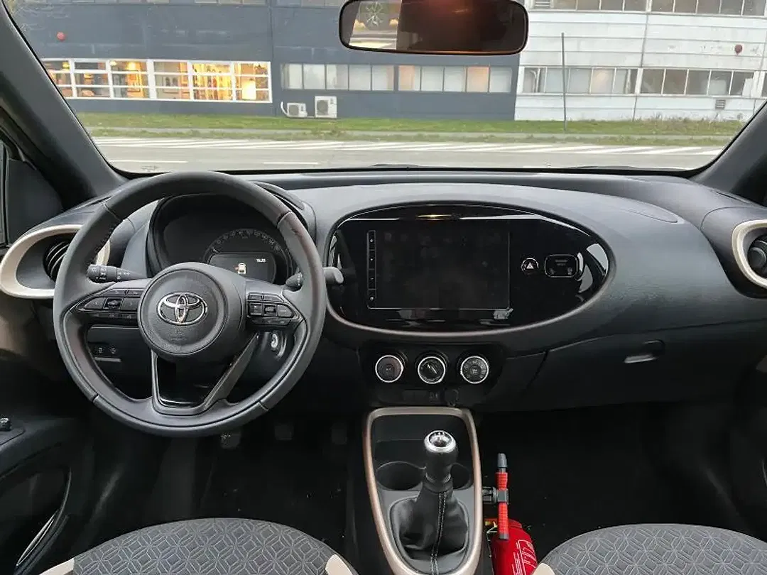 Toyota Aygo X - Thumbnail 12