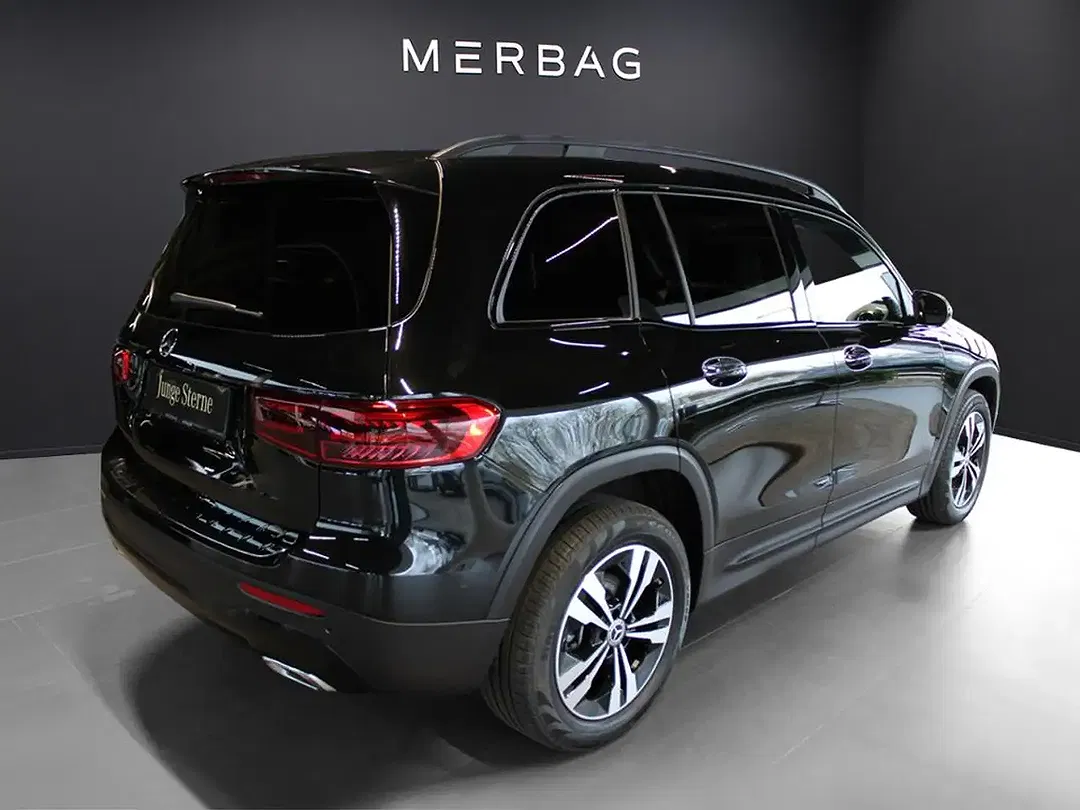 Mercedes-Benz GLB 200 4MATIC Progressive Night - Thumbnail 3
