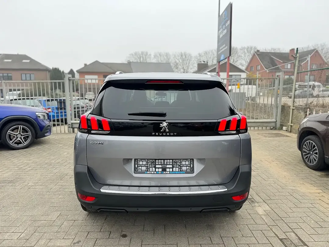 Peugeot 5008 BlueHDi - Thumbnail 4