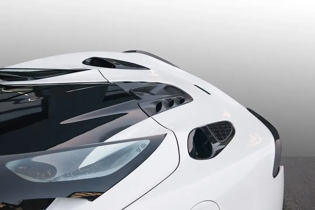 McLaren Artura - Thumbnail 13
