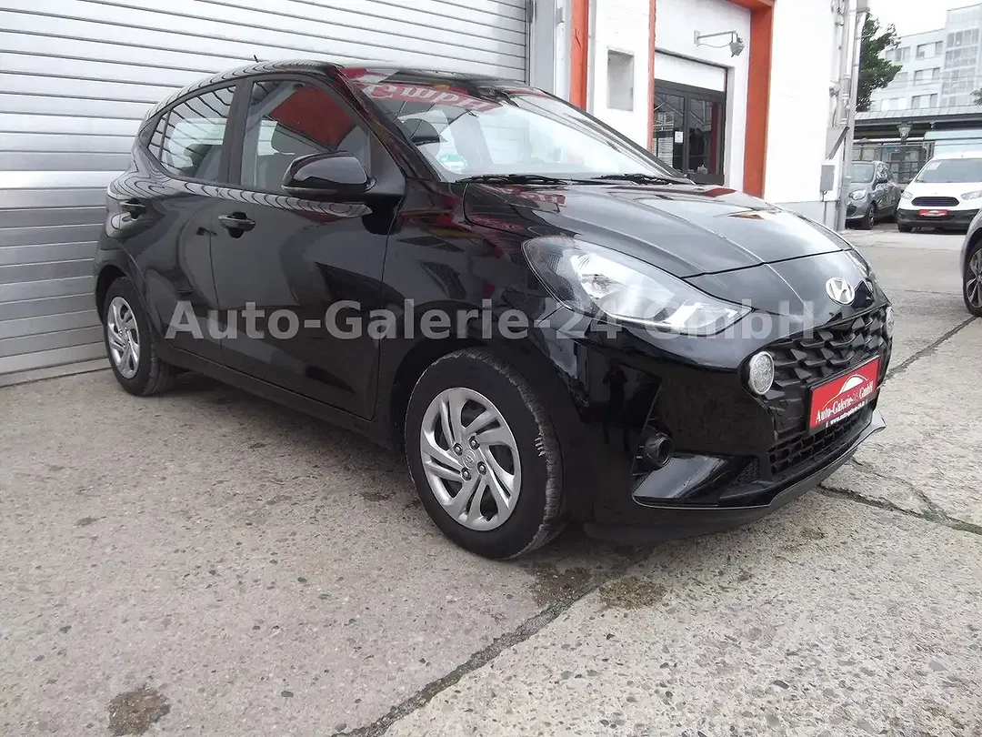 Hyundai i10 AUT Trend - Thumbnail 2