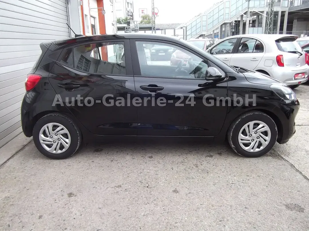 Hyundai i10 AUT Trend - Thumbnail 4
