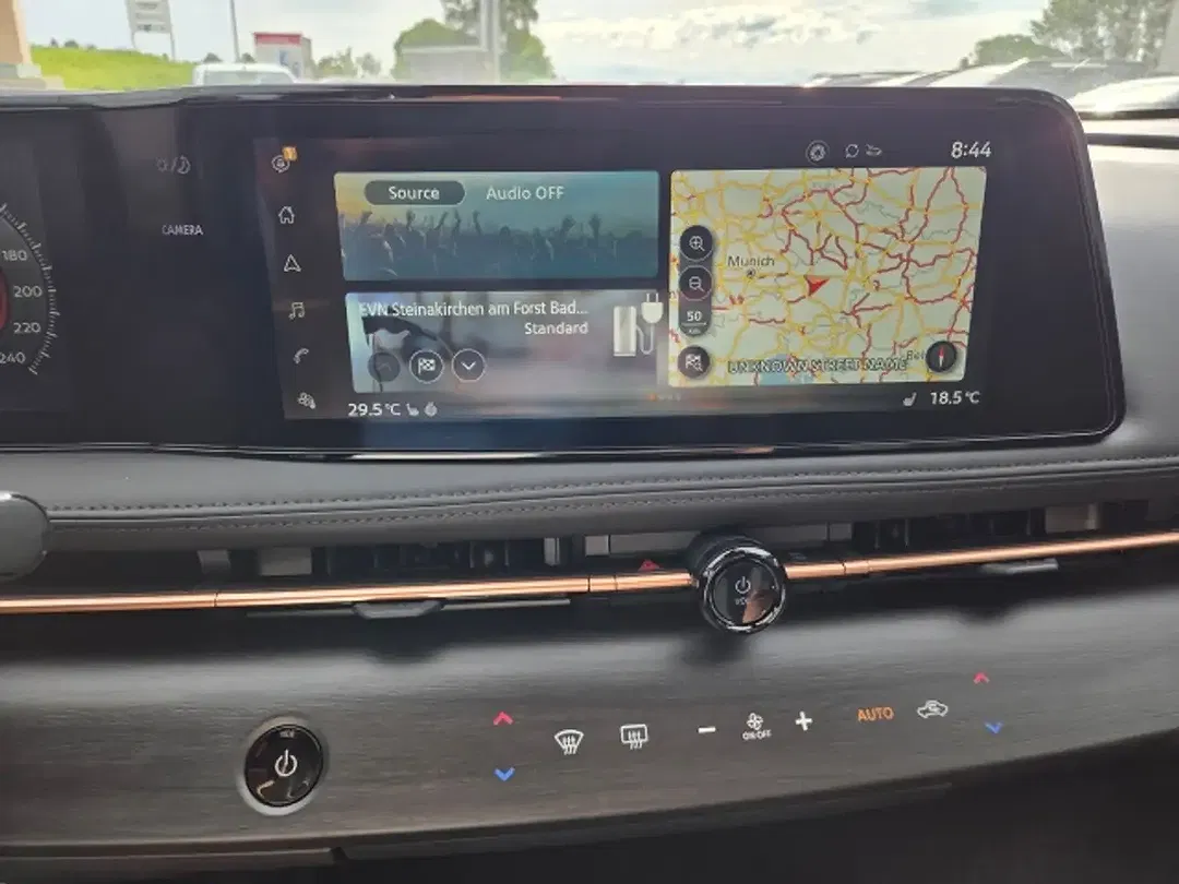 Nissan Ariya - Thumbnail 8