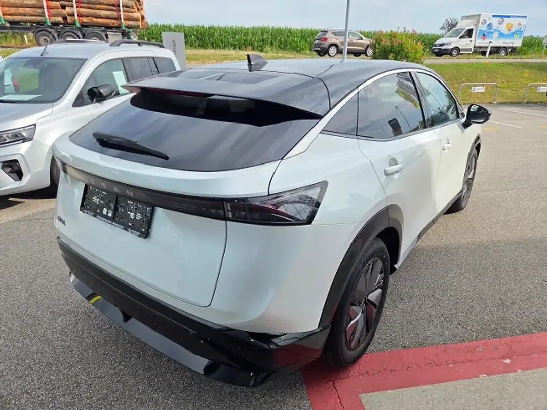 Nissan Ariya - Thumbnail 9