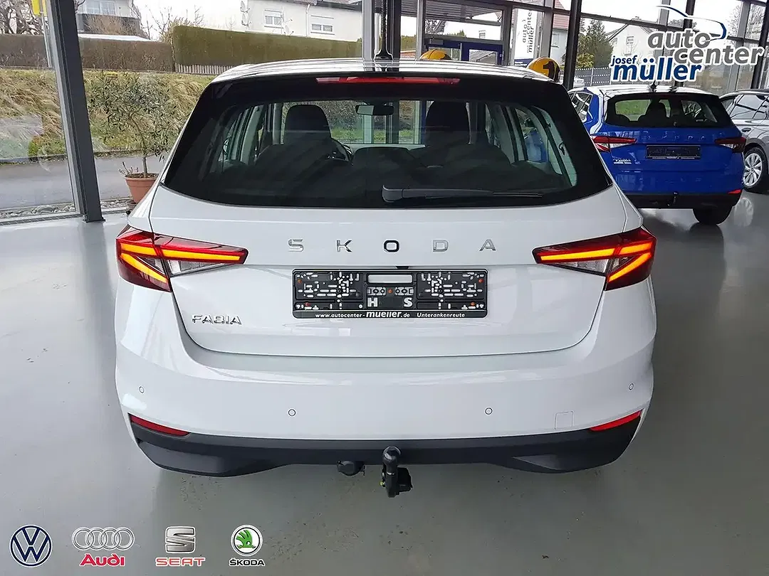 Skoda Fabia - Thumbnail 6