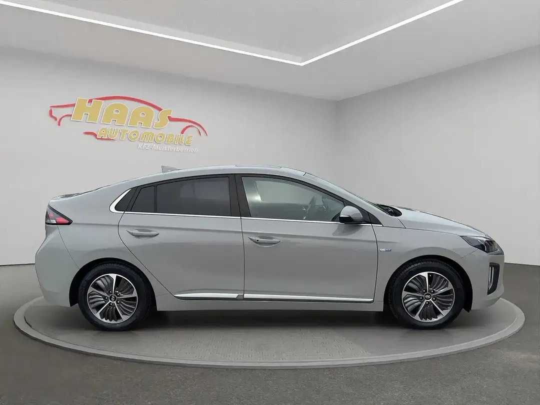 Hyundai IONIQ PHEV Hybrid Prime - Thumbnail 4