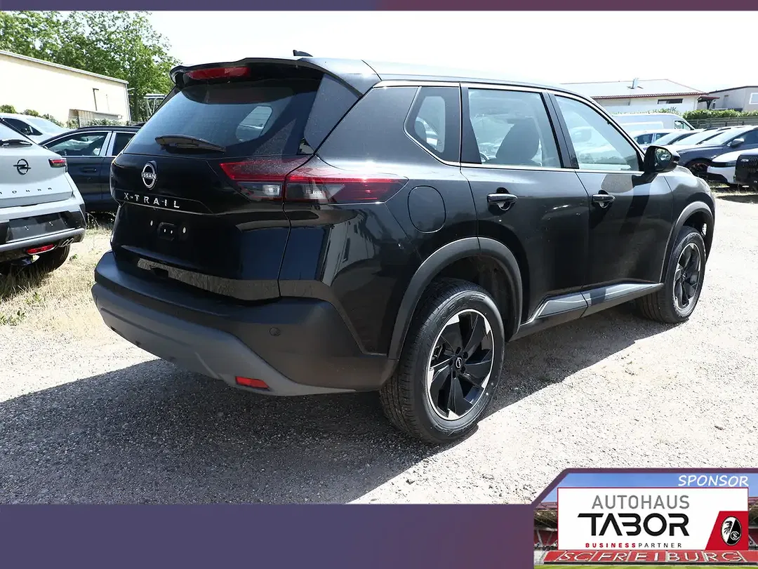 Nissan X-Trail Acenta - Thumbnail 3