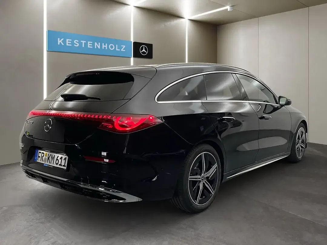 Mercedes-Benz CLA 200 AMG - Thumbnail 4
