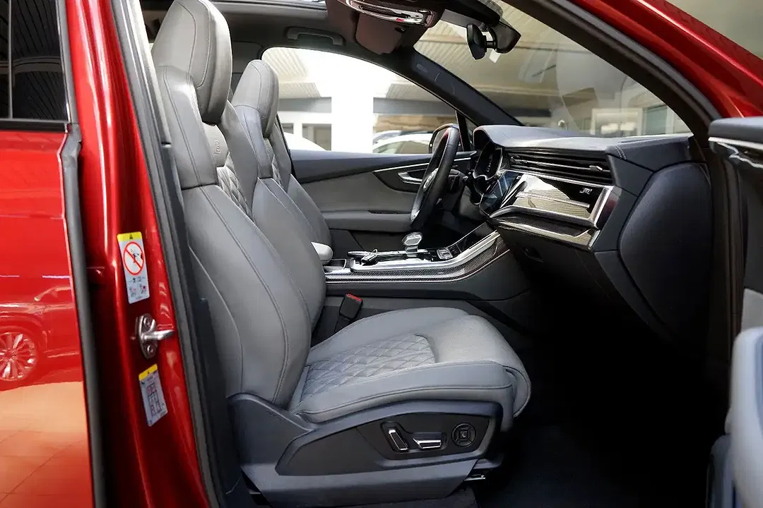 Audi SQ7 4.0 TFSI competition RS - foto 15