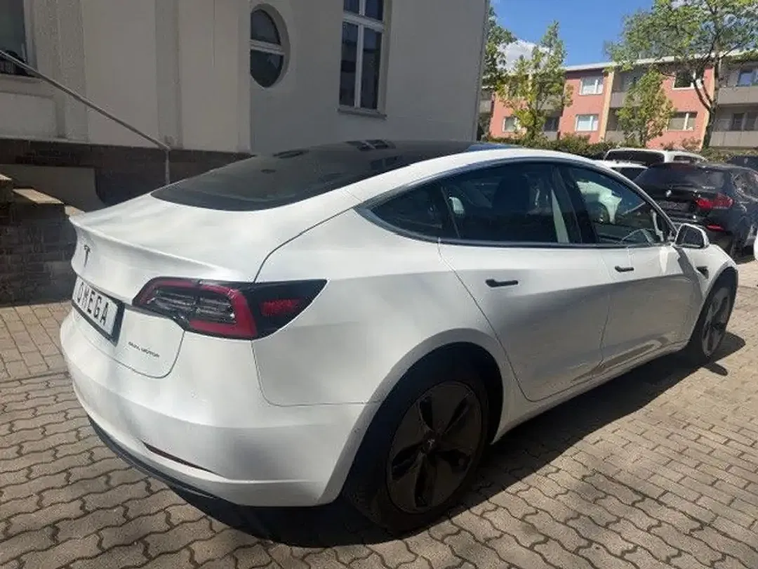 Tesla Model 3 AWD Dual Motor Long Range - foto 2