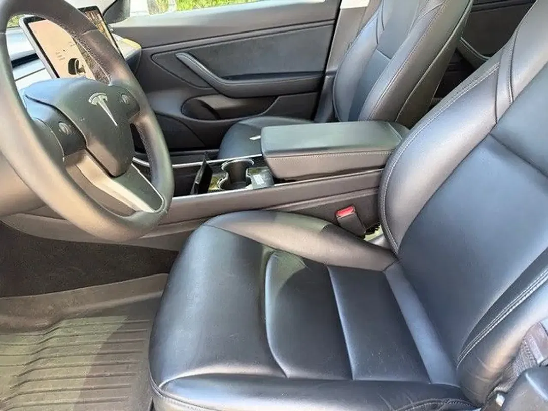 Tesla Model 3 AWD Dual Motor Long Range - Thumbnail 6