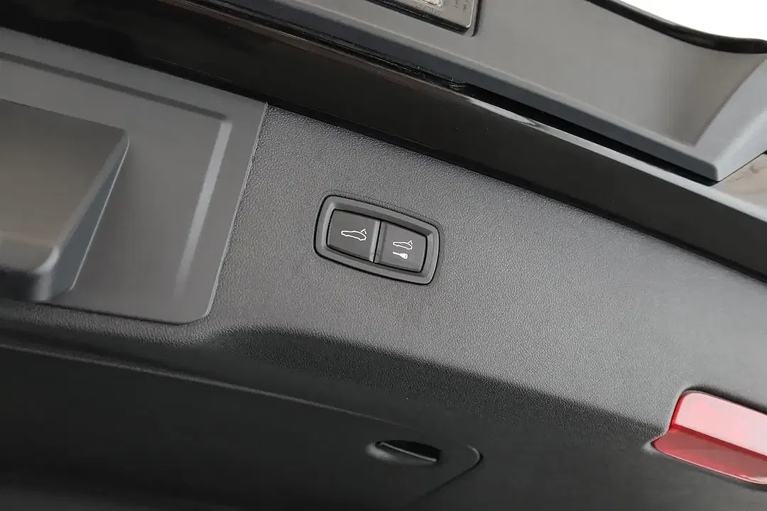 Porsche Cayenne Sport Chrono - Thumbnail 10