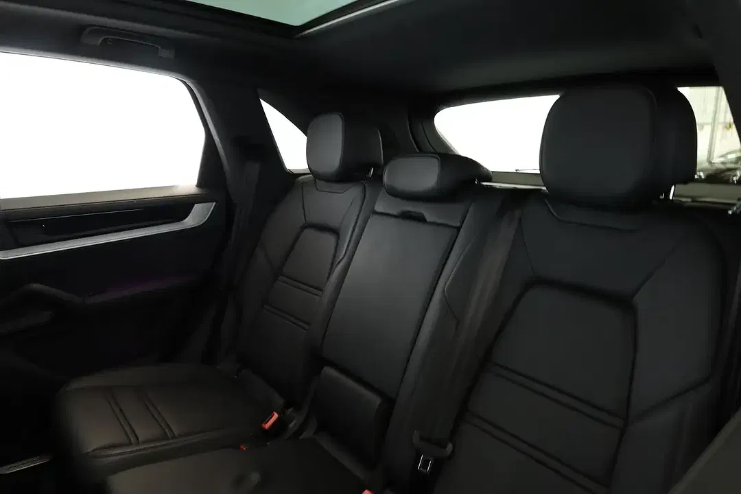 Porsche Cayenne Sport Chrono - Thumbnail 14