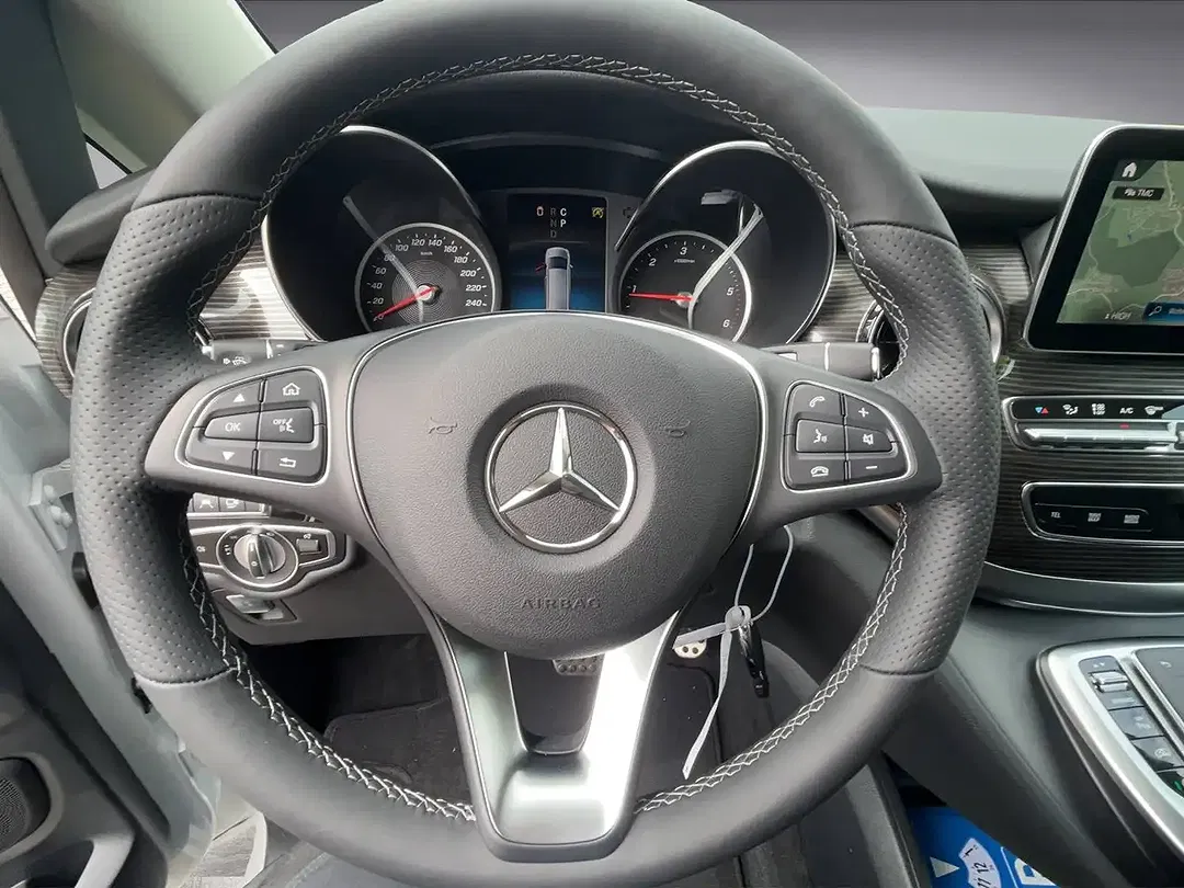 Mercedes-Benz V 300 4MATIC Burmester Night - Thumbnail 5