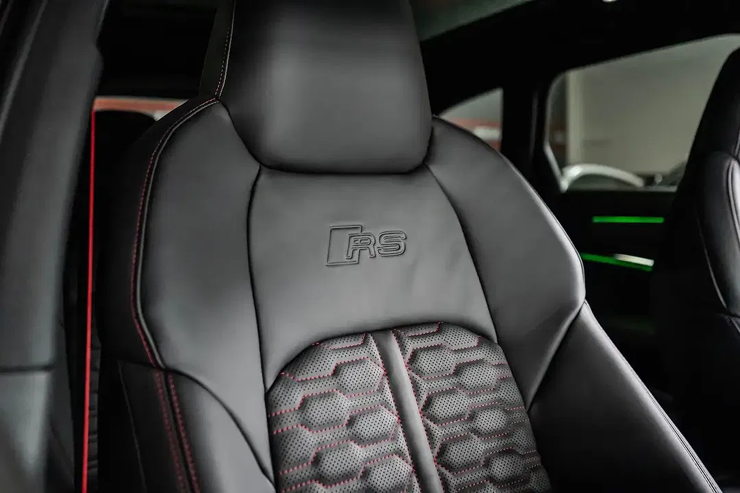 Audi RS6 4.0 TFSI quattro - Thumbnail 20