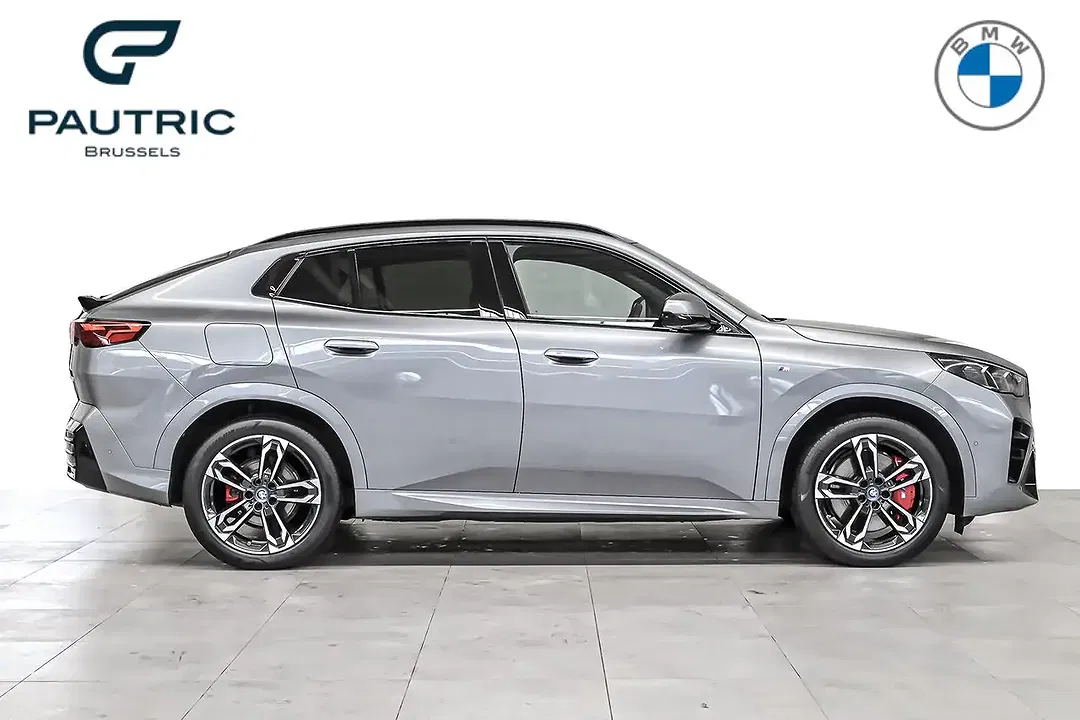 BMW iX2 - foto 2