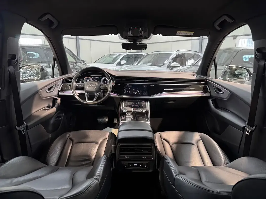 Audi Q7 55 TFSI e Matrix LED - Thumbnail 11